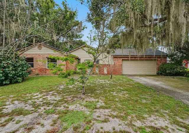 Photo 2 of Single family home for sale at 3018 Cullen Lake Shore Dr, Belle Isle, FL 32812 | MLS# O6441103 | Listing updated on 2026-09-16