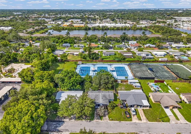 Photo 34 of Multi family home for sale at 3607 47th Avenue W, Bradenton, FL 34210 | MLS# A4705821 | Listing updated on 2026-09-12