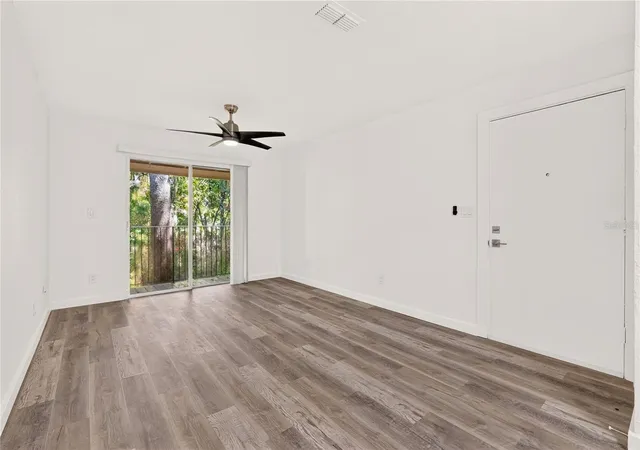 Photo 4 of Sale Pending at 1015 SW 9th Street #C24, Gainesville, FL 32601 | MLS# GC543447 | Listing updated on 2026-09-21