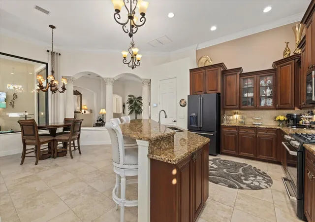 Photo 4 of Single family home for sale at 7651 Portstewart Dr, Lakewood Ranch, FL 34202 | MLS# A4705824 | Listing updated on 2026-10-09