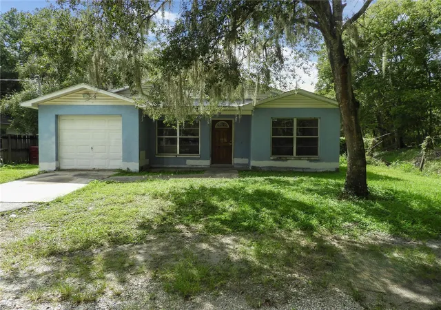 Single family home for sale at 1211 Niagara St, PLANT CITY, FL 33563 | MLS# TB8547822