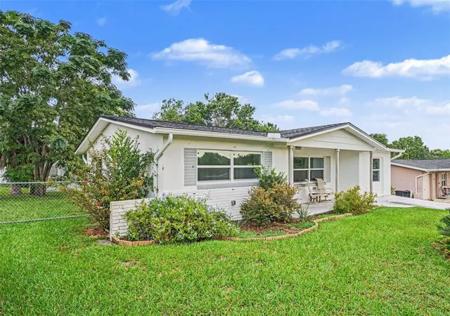 Photo 3 of Sale Pending at 80 S Adams St, Beverly Hills, FL 34465 | MLS# TB8547823 | Listing updated on 2026-09-23
