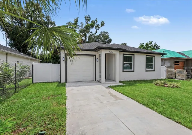 Photo 3 of Single family home for sale at 4013 E Curtis St, Tampa, FL 33610 | MLS# TB8547824 | Listing updated on 2026-10-01
