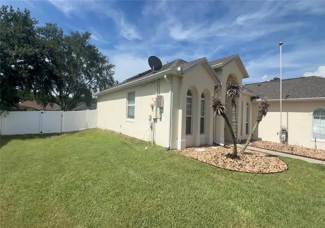 Photo 1 of Single family home for sale at 13500 Biscayne Dr, Grand Island, FL 32735 | MLS# O6441135 | Listing updated on 2026-10-07