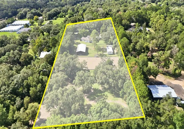 Photo 4 of Single family home for sale at 22301 Coronado Somerset Dr, Sorrento, FL 32776 | MLS# G5117675 | Listing updated on 2026-09-15