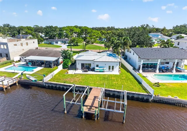 Photo 2 of Single family home for sale at 209 Tallahassee Dr NE, Saint Petersburg, FL 33702 | MLS# TB8547827 | Listing updated on 2026-10-16