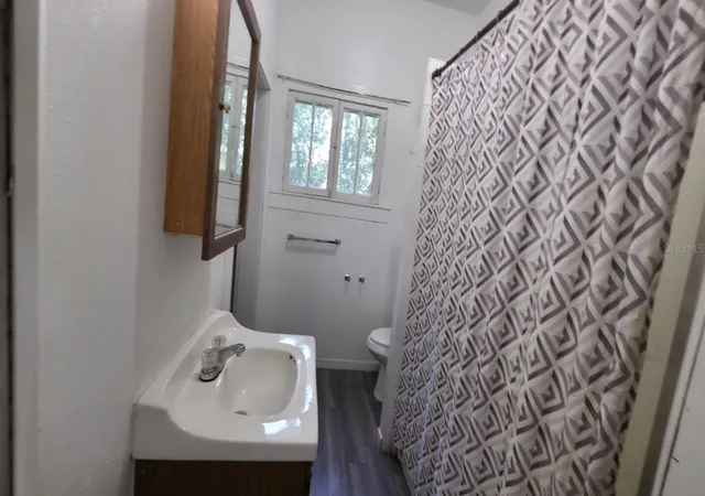 Photo 4 of Single family home for sale at 310 E Noble Ave, Bushnell, FL 33513 | MLS# O6441139 | Listing updated on 2026-09-13