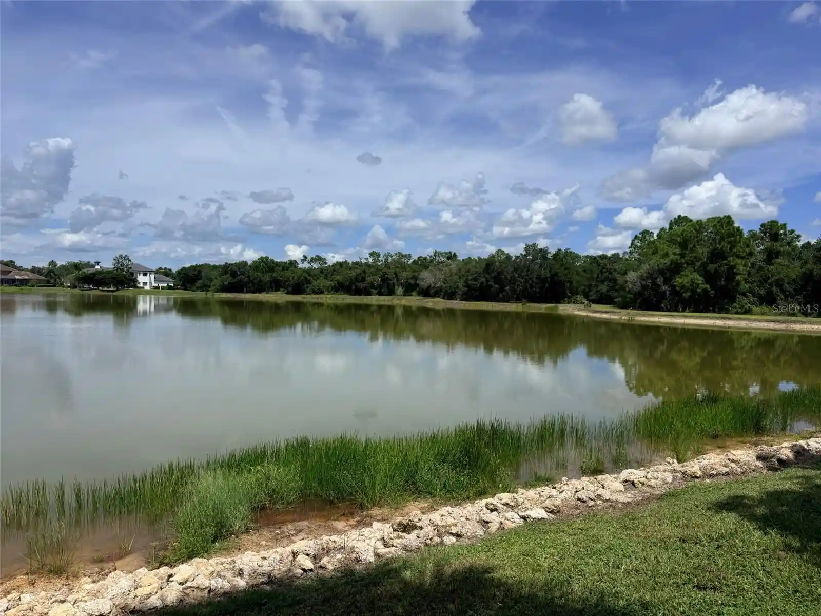 Listing Photo 49 - Condo for sale in 7702 Lake Vis Ct located at 7702 Lake Vis Ct, Bradenton, FL 34202 - Unit #303