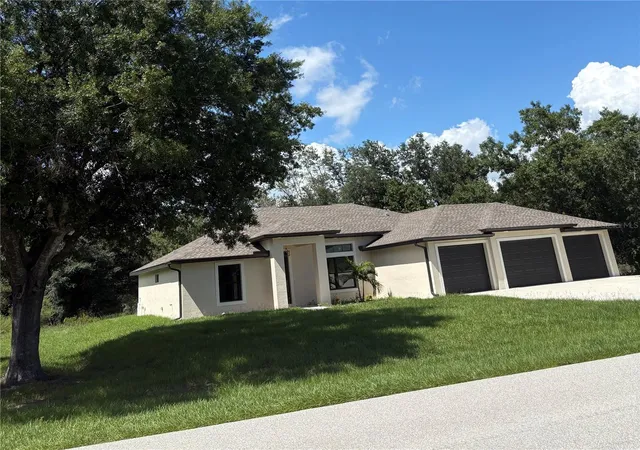 Photo 3 of Single family home for sale at 7227 Pinedale Dr, Port Charlotte, FL 33981 | MLS# D6148740 | Listing updated on 2026-09-15