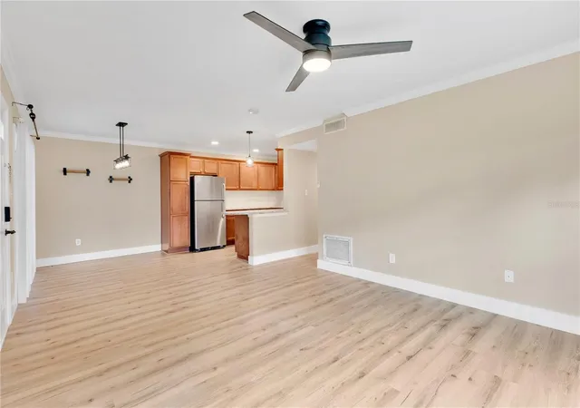 Listing Photo 5 - Condo for sale in building located at 4882 Conway Rd, ORLANDO, FL 32812 - Unit #81