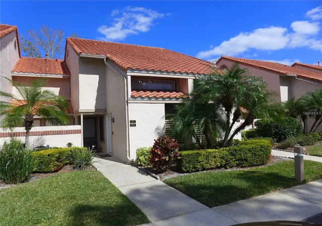 Condo for sale at 1711 Garden Lake Dr #1711, WINTER HAVEN, FL 33884 | MLS# P4939856