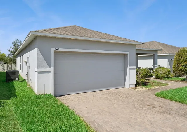 Photo 4 of Single family home for sale at 649 Campo Ln, Davenport, FL 33837 | MLS# S5157402 | Listing updated on 2026-09-16