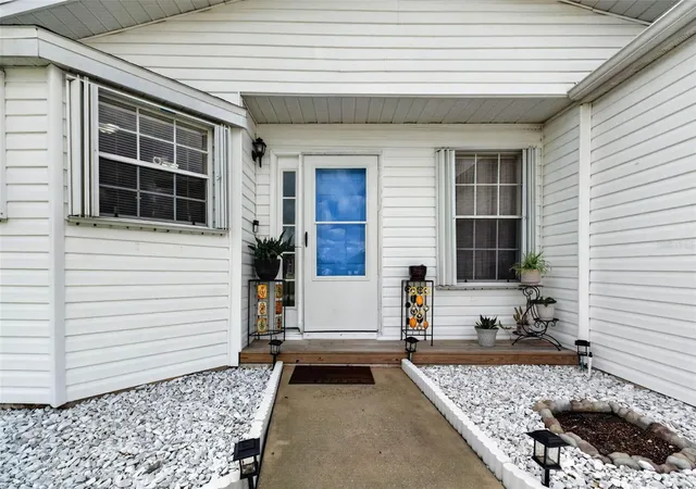 Photo 2 of Single family home for sale at 6364 Lolly Bay Loop Ne, Winter Haven, FL 33881 | MLS# O6441156 | Listing updated on 2026-09-12