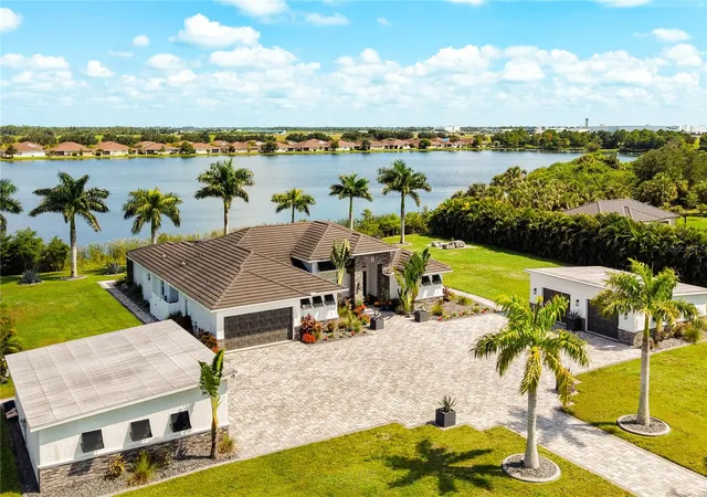 Photo 2 of Single family home for sale at 2930 Scenic View Dr, Punta Gorda, FL 33950 | MLS# O6441159 | Listing updated on 2026-09-12