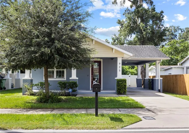 Photo 2 of Single family home for sale at 925 E Sligh Ave, Tampa, FL 33604 | MLS# TB8547874 | Listing updated on 2026-10-07
