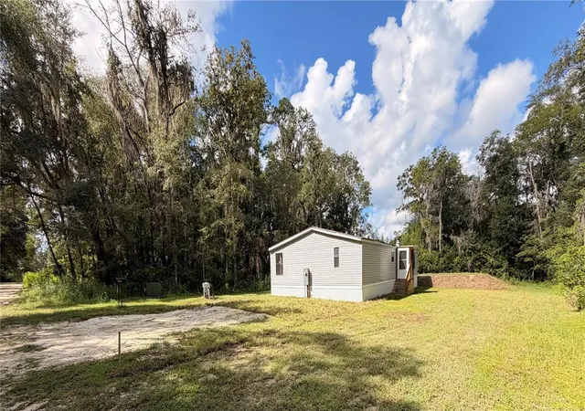 Manufactured home for sale at 1596 SW 134 Court, OCALA, FL 34481 | MLS# OM732125