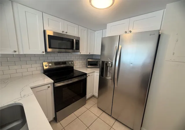 Photo 3 of Sale Pending at 3514 Gulf Blvd #5, St Pete Beach, FL 33706 | MLS# TB8547877 | Listing updated on 2026-09-13
