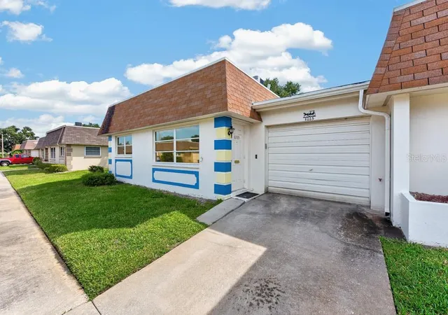 Photo 2 of Condo for sale at 8265 Vendome Blvd N, Pinellas Park, FL 33781 | MLS# TB8547878 | Listing updated on 2026-10-01