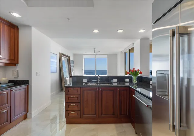 Listing Photo 3 - Condo for sale in building located at 19Th Ave De La Mer, Palm Coast, FL 32137 - Unit #405