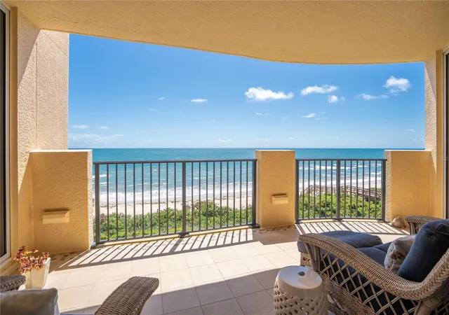 Listing Photo 4 - Condo for sale in building located at 19Th Ave De La Mer, Palm Coast, FL 32137 - Unit #405