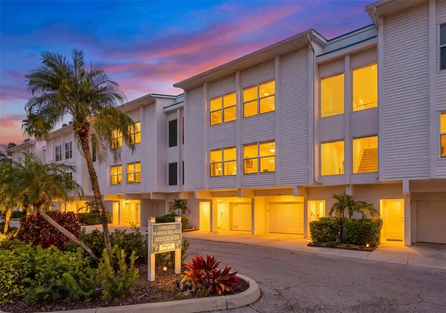 Photo 3 of Townhouse for sale at 8284 Harborside Cir, Englewood, FL 34224 | MLS# A4705850 | Listing updated on 2026-09-20