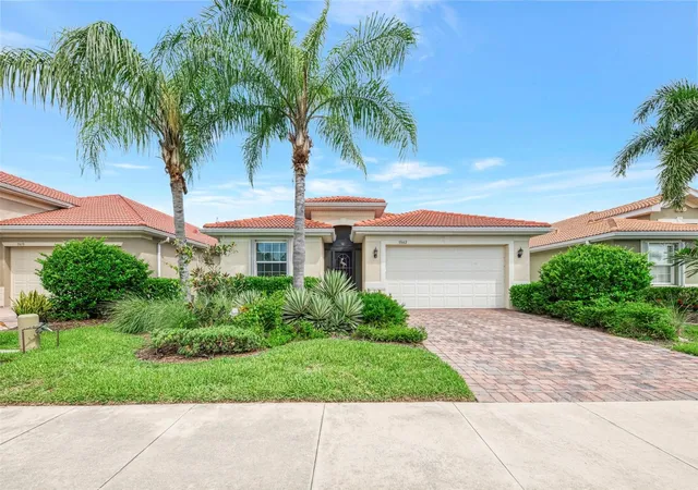 Photo 1 of Single family home for sale at 11662 Parrotfish St, Venice, FL 34292 | MLS# D6148743 | Listing updated on 2026-09-20