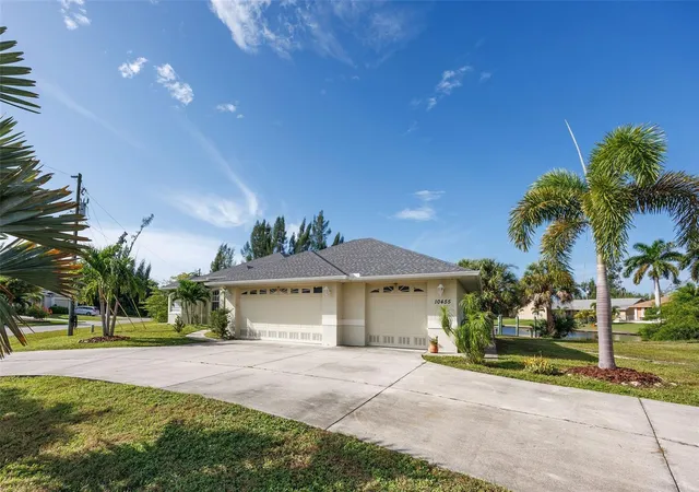 Photo 2 of Single family home for sale at 10455 Sarasota Rd, Port Charlotte, FL 33981 | MLS# D6148744 | Listing updated on 2026-09-22
