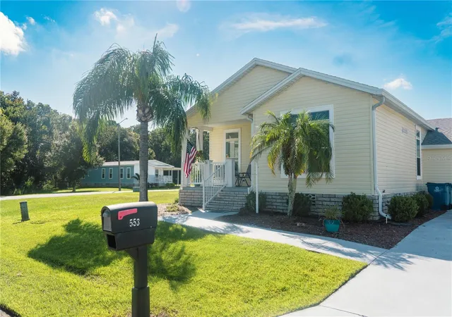 Photo 2 of Manufactured home for sale at 3000 Us Hwy 17 92 W Lot 553, Haines City, FL 33844 | MLS# S5157415 | Listing updated on 2026-09-13