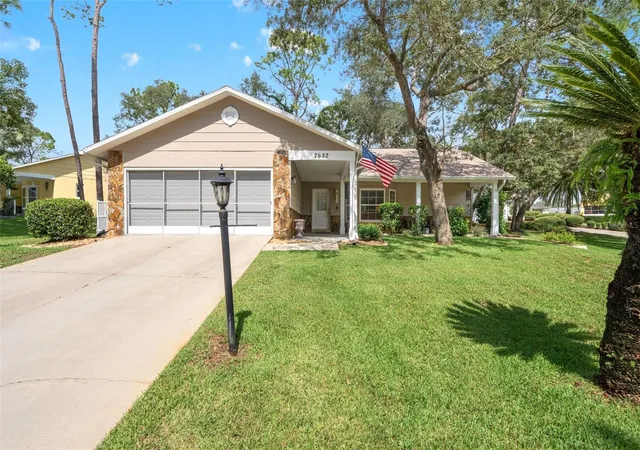 Photo 1 of Single family home for sale at 2632 Royal Ridge Dr, Spring Hill, FL 34606 | MLS# W7889461 | Listing updated on 2026-09-14
