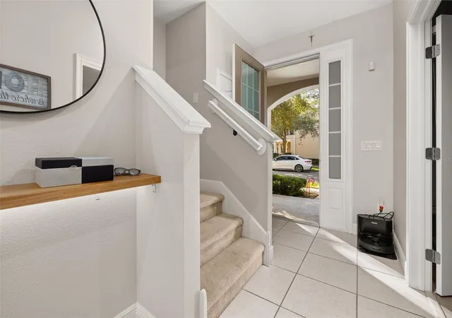 Photo 4 of Townhouse for sale at 12333 Via Derna Pl, Windermere, FL 34786 | MLS# O6441184 | Listing updated on 2026-09-12