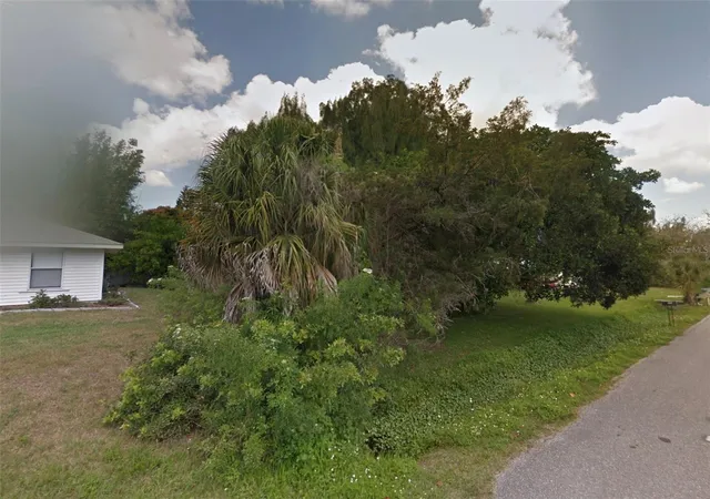 Photo 2 of Land for sale at 1030 Linden Rd, Venice, FL 34293 | MLS# A4705858 | Listing updated on 2026-09-23