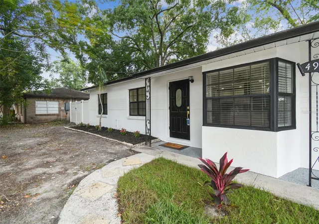 Photo 2 of Single family home for sale at 4910 N Darby Ave, Tampa, FL 33603 | MLS# TB8547920 | Listing updated on 2026-09-13