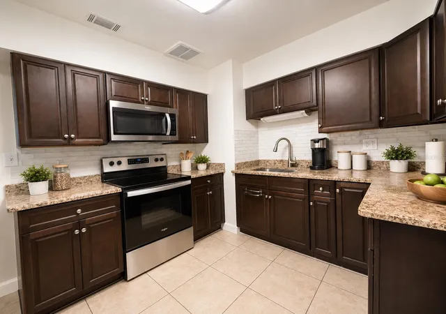 Photo 4 of Single family home for sale at 105 Margaret St, Auburndale, FL 33823 | MLS# O6441204 | Listing updated on 2026-09-25