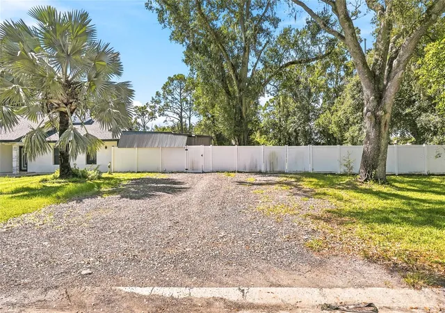 Photo 3 of Single family home for sale at 12726 Barrett Dr, Tampa, FL 33624 | MLS# TB8547934 | Listing updated on 2026-09-26