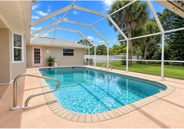 Photo 2 of Single family home for sale at 5431 S Cranberry Blvd, North Port, FL 34286 | MLS# C7530661 | Listing updated on 2026-09-22