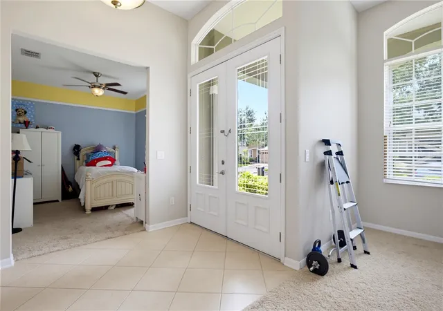 Photo 3 of Single family home for sale at 127 Wekiva Pointe Cir, Apopka, FL 32712 | MLS# O6441209 | Listing updated on 2026-10-08
