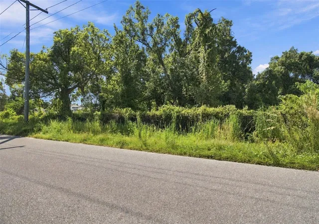 Photo 1 of Land for sale at 0 W Broad St, Tampa, FL 33614 | MLS# TB8547938 | Listing updated on 2026-09-18