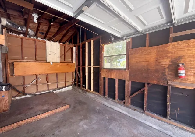 Photo 25 of Single family home for sale at 3010 Hatton St, SARASOTA, FL 34237 | MLS# O6441214 | Listing updated on 2026-10-12