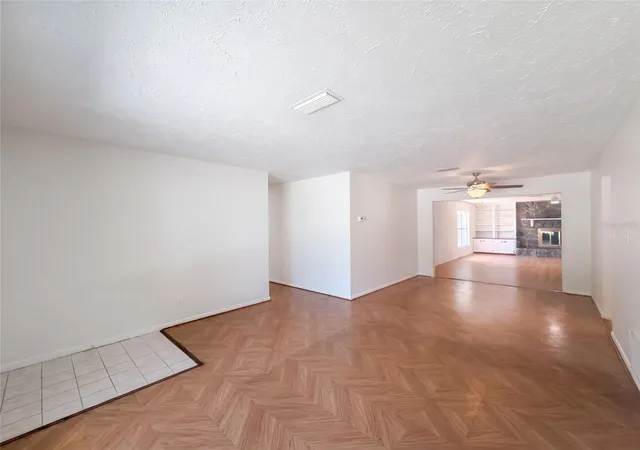 Photo 3 of Single family home for sale at 3010 Hatton St, Sarasota, FL 34237 | MLS# O6441214 | Listing updated on 2026-10-07
