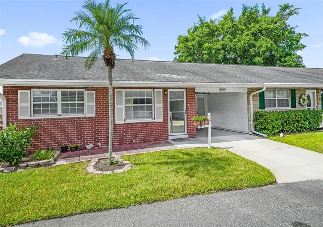 Photo 2 of Single family home for sale at 4999 Springwood Ct, Pinellas Park, FL 33782 | MLS# TB8547942 | Listing updated on 2026-10-02