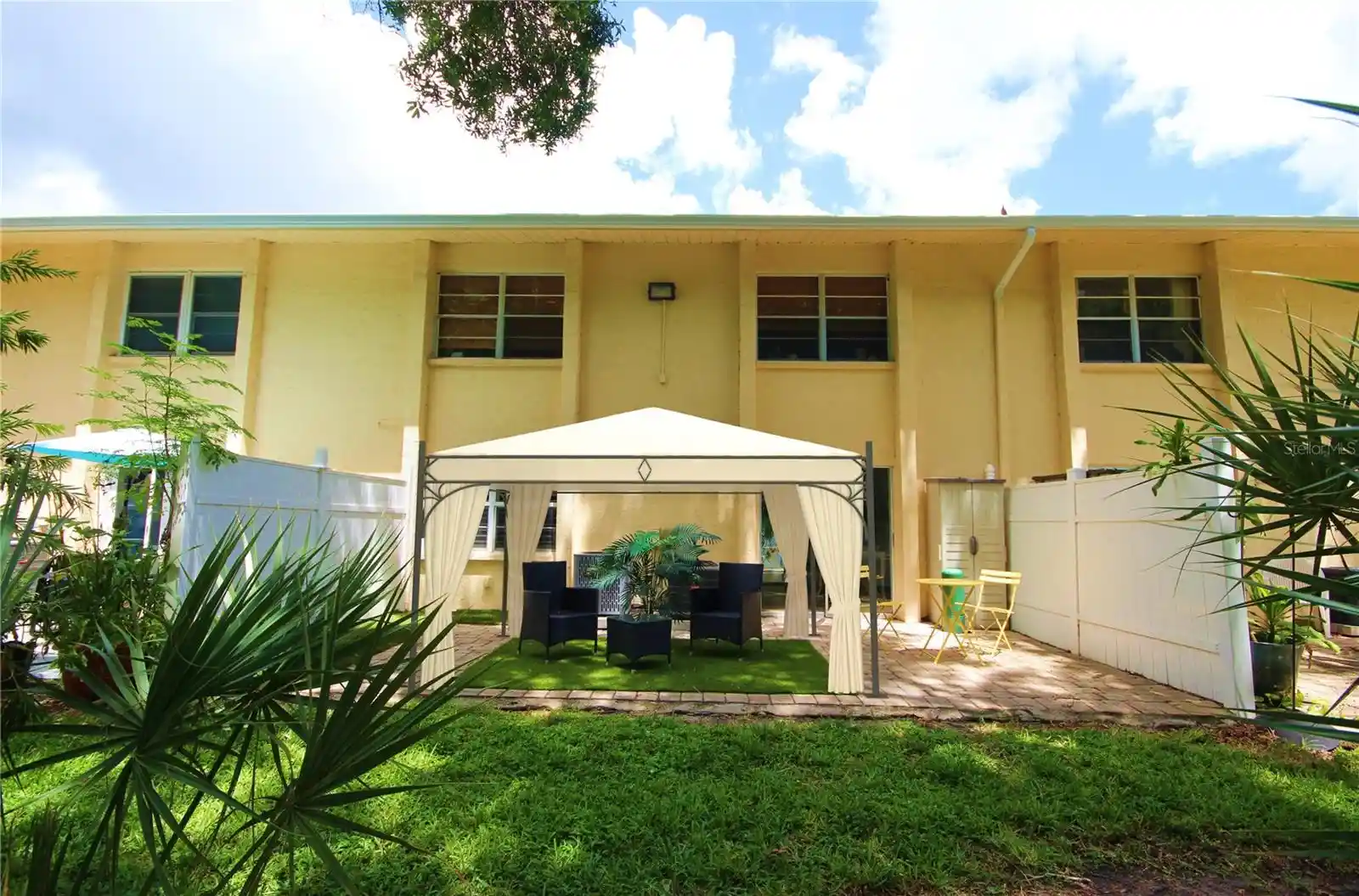 Listing Photo 1 - Condo for sale in 4805 Rilma Ave located at 4805 Rilma Ave, Sarasota, FL 34234 - Unit #106