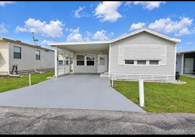 Photo 1 of Manufactured home for sale at 1101 W Commerce Av, Haines City, FL 33844 | MLS# P4939864 | Listing updated on 2026-10-01