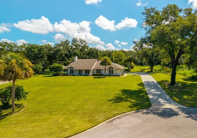 Photo 1 of Single family home for sale at 19020 Lake Swatara Rd, Eustis, FL 32726 | MLS# G5117693 | Listing updated on 2026-09-25