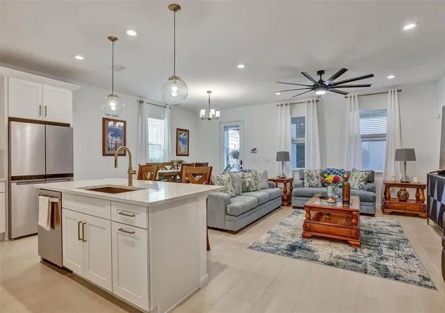 Photo 2 of Single family home for sale at 2440 Cedar Rose St, Apopka, FL 32712 | MLS# O6441226 | Listing updated on 2026-09-22