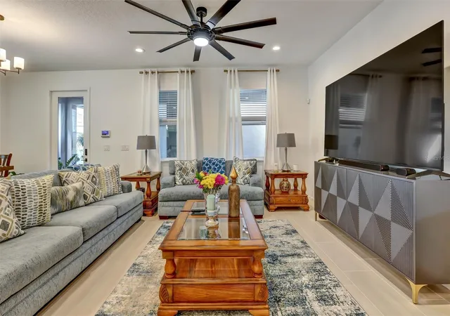 Photo 3 of Single family home for sale at 2440 Cedar Rose St, Apopka, FL 32712 | MLS# O6441226 | Listing updated on 2026-09-22