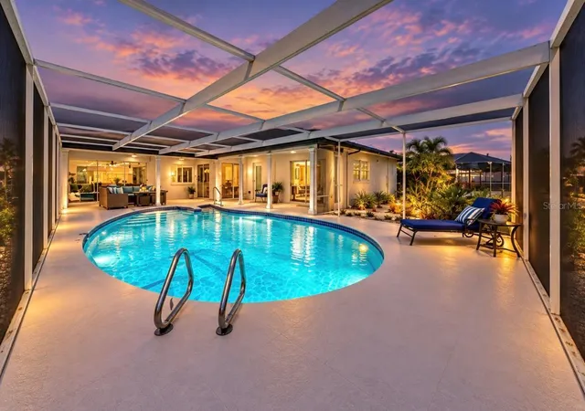 Photo 3 of Single family home for sale at 6315 Wisteria Ln, Apollo Beach, FL 33572 | MLS# TB8547954 | Listing updated on 2026-10-07