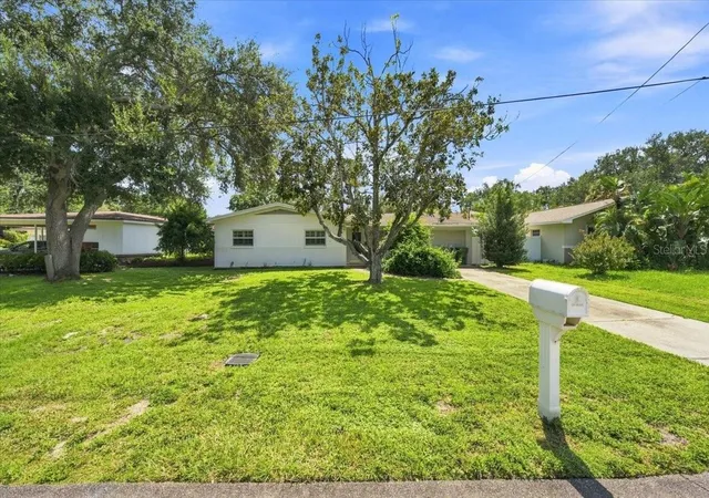 Photo 2 of Single family home for sale at 3004 W Marlin Ave, Tampa, FL 33611 | MLS# TB8547962 | Listing updated on 2026-09-15