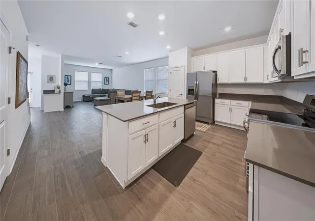 Photo 2 of Single family home for sale at 4121 Conjunction Way, Apopka, FL 32712 | MLS# O6441235 | Listing updated on 2026-09-20