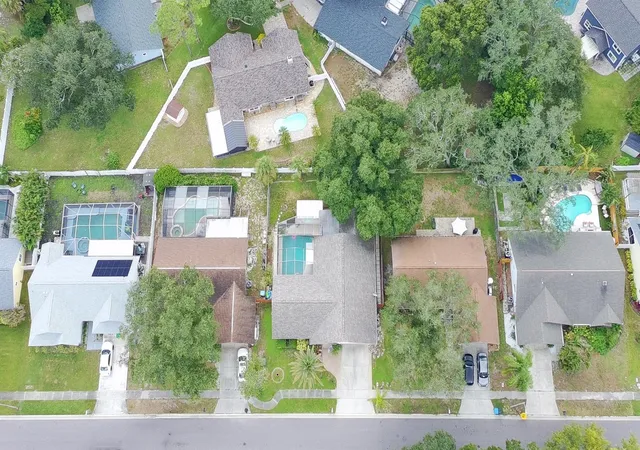Photo 3 of Single family home for sale at 1418 Stonehenge Way, Palm Harbor, FL 34683 | MLS# TB8547965 | Listing updated on 2026-09-20
