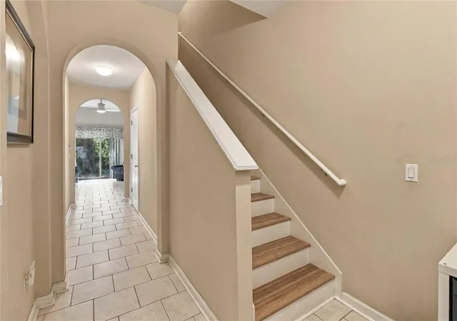 Photo 3 of Townhouse for sale at 933 Pine Pointe Ln, Orlando, FL 32828 | MLS# O6441240 | Listing updated on 2026-10-01